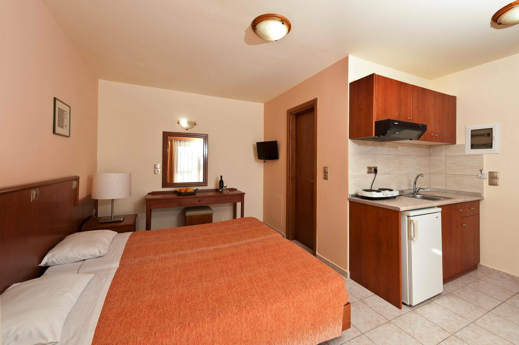 Alea Hotel Apartments Ialysos  Exterior photo